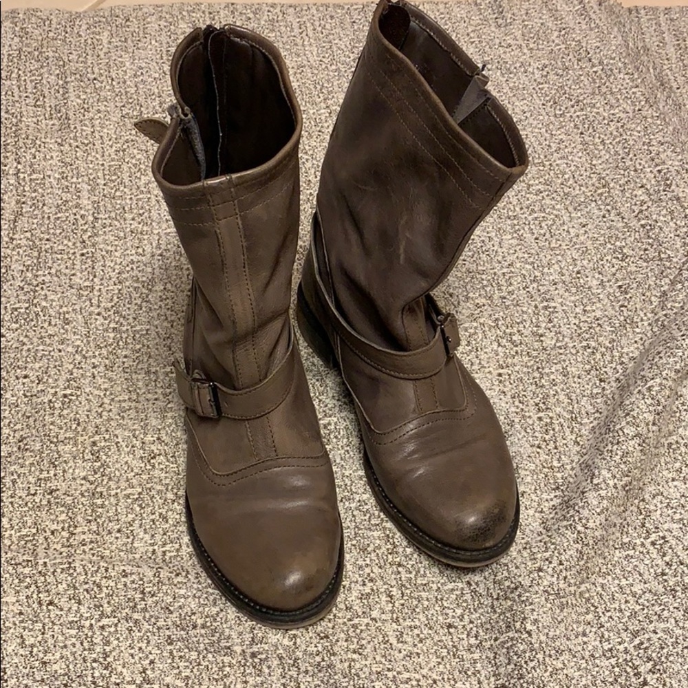 Boutique 9 booties in grayish-brown, size 6.5